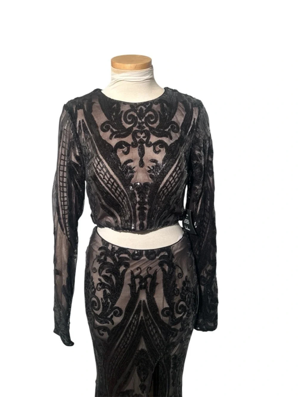 Lulu's Black Lace Sheer Embroidered Two-Piece Gown with Side Slit Size Small NEW - Picture 2 of 10